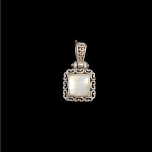 Reservable pendant
